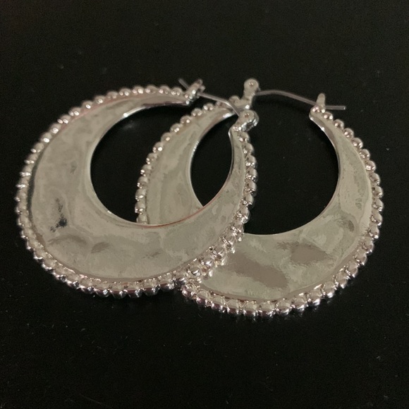Hoop Earrings - Picture 2 of 3